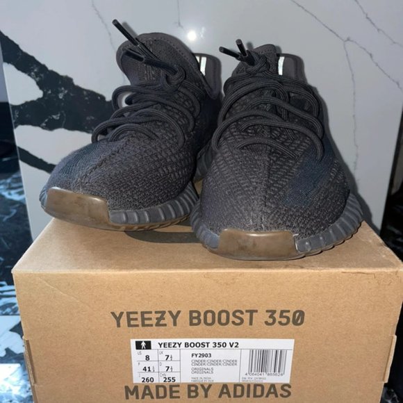 Yeezy 350 Cinder